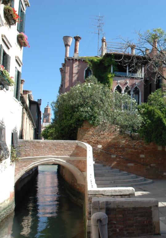 Guest House La Chicca Venezia Esterno foto